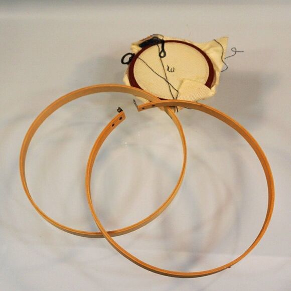 Embroidery Hoops Bamboo Wooden Hoop Rings Home DIY Cross Stitch Tools - Picture 2 of 6